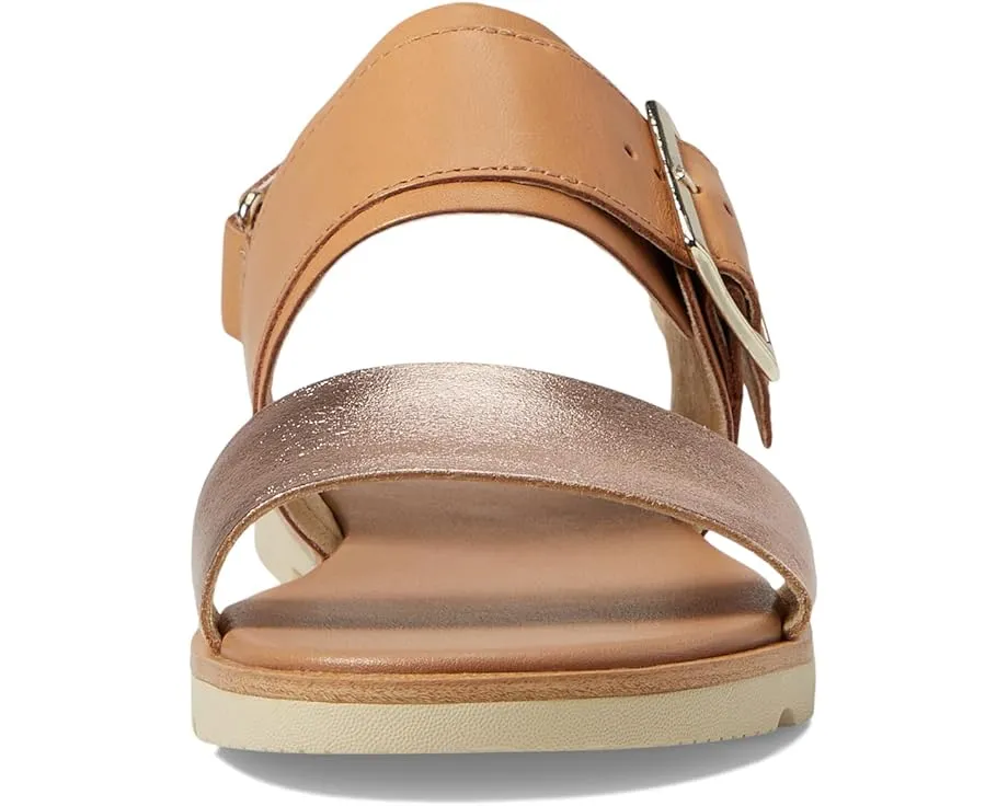 Сандалии SOREL Ella™ III Ankle Strap с плоской подошвой и пряжкой на щиколотке