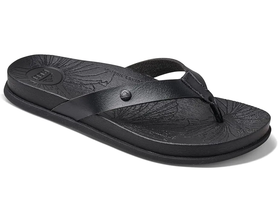 Шлепанцы Reef Cushion Porto Cruz с широкой формой и поддержкой свода стопы