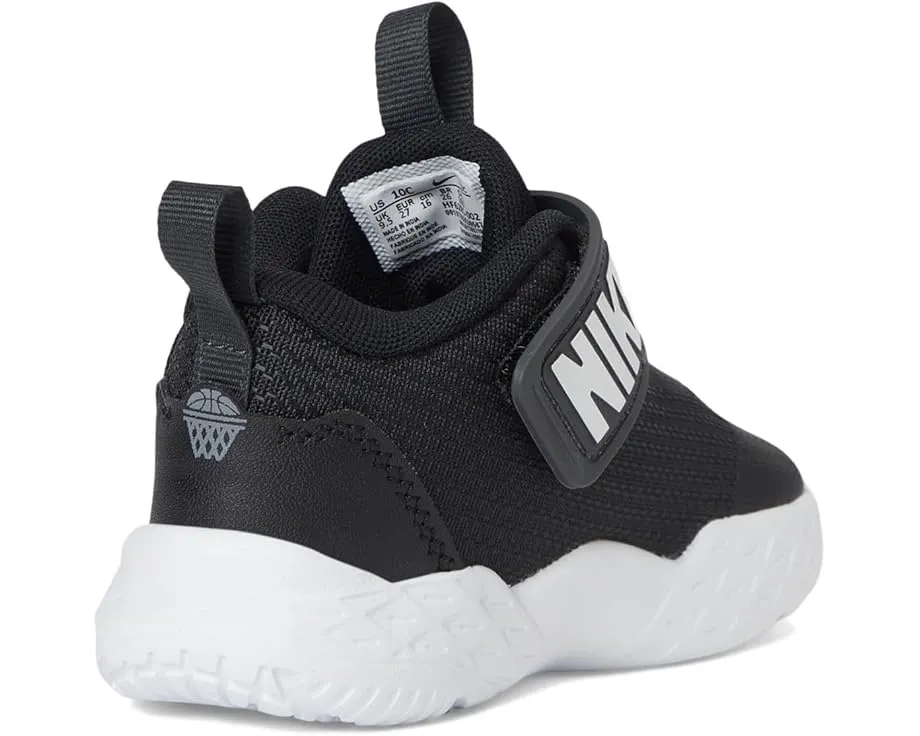 Детские баскетбольные кроссовки Nike Team Hustle D 12 с системой застежки на липучке
