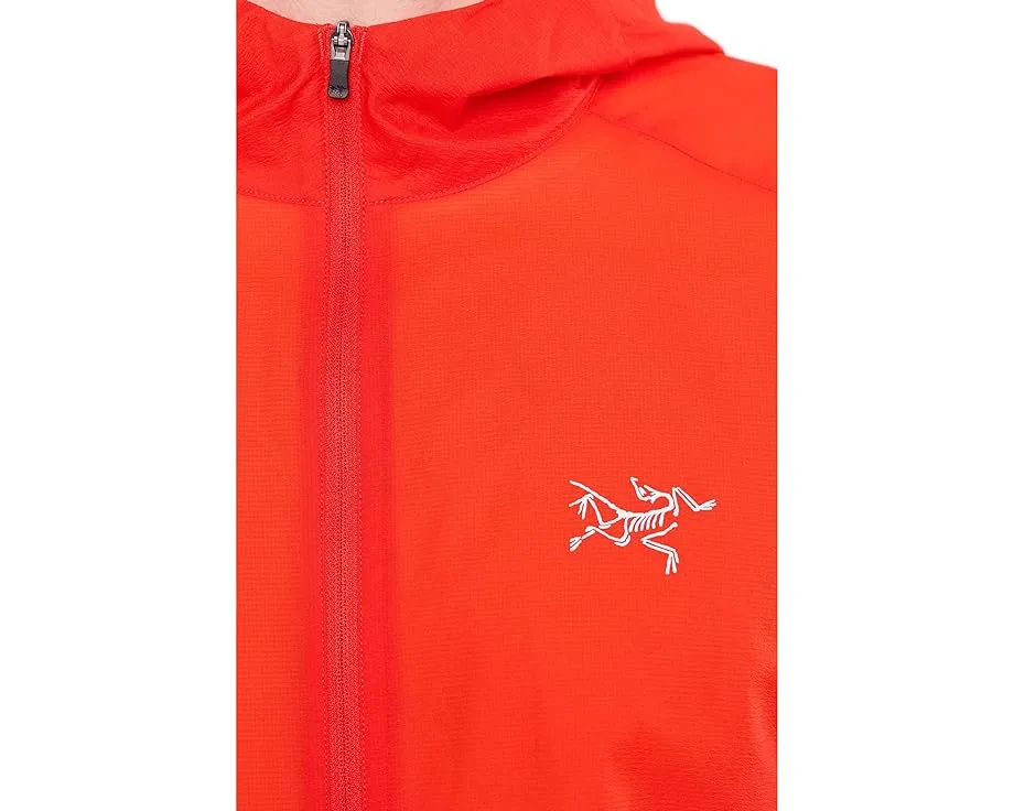 Легкая ветровка Arc'teryx Incendo Airshell с капюшоном и карманами