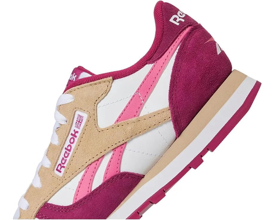 Кроссовки Reebok Lifestyle Classic Leather из кожи с резиновой подошвой