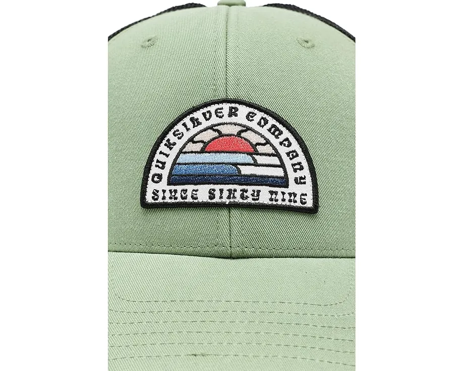 Кепка Quiksilver Everest с нашивкой и регулируемой застежкой