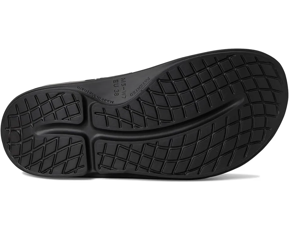 Спортивные сандалии OOFOS OOahh с технологией OOfoam для восстановления