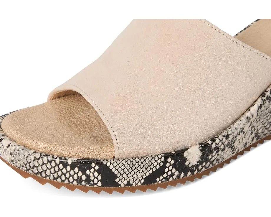 Сандалии Vaneli Calla на платформе с открытым носком и верхом из нубука