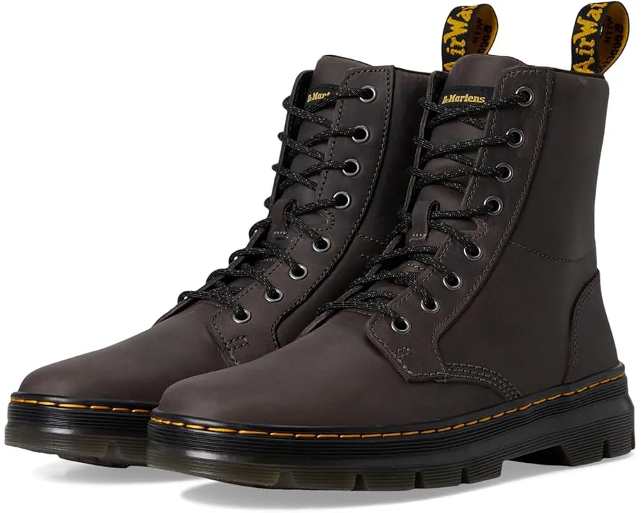 Ботинки Dr. Martens Combs Leather с прочной конструкцией и классической шнуровкой