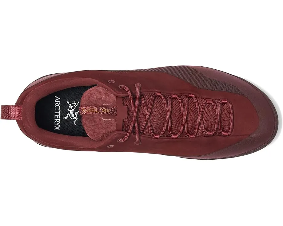 Водонепроницаемые ботинки Arc'teryx Konseal GTX с мембраной GORE-TEX и подошвой Vibram XS Flash 2