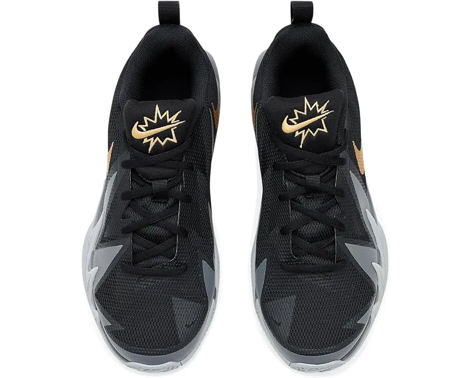 Баскетбольные кроссовки Nike S.T Dynamite с цепкой подошвой