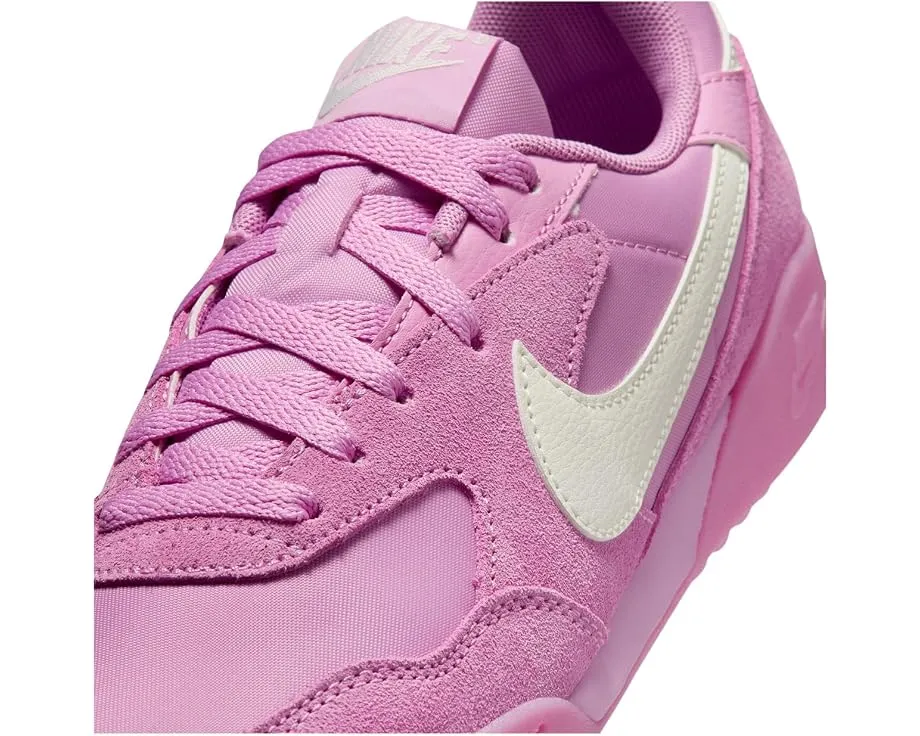 Nike Terra Manta Suede с замшевым верхом и высоким сцеплением