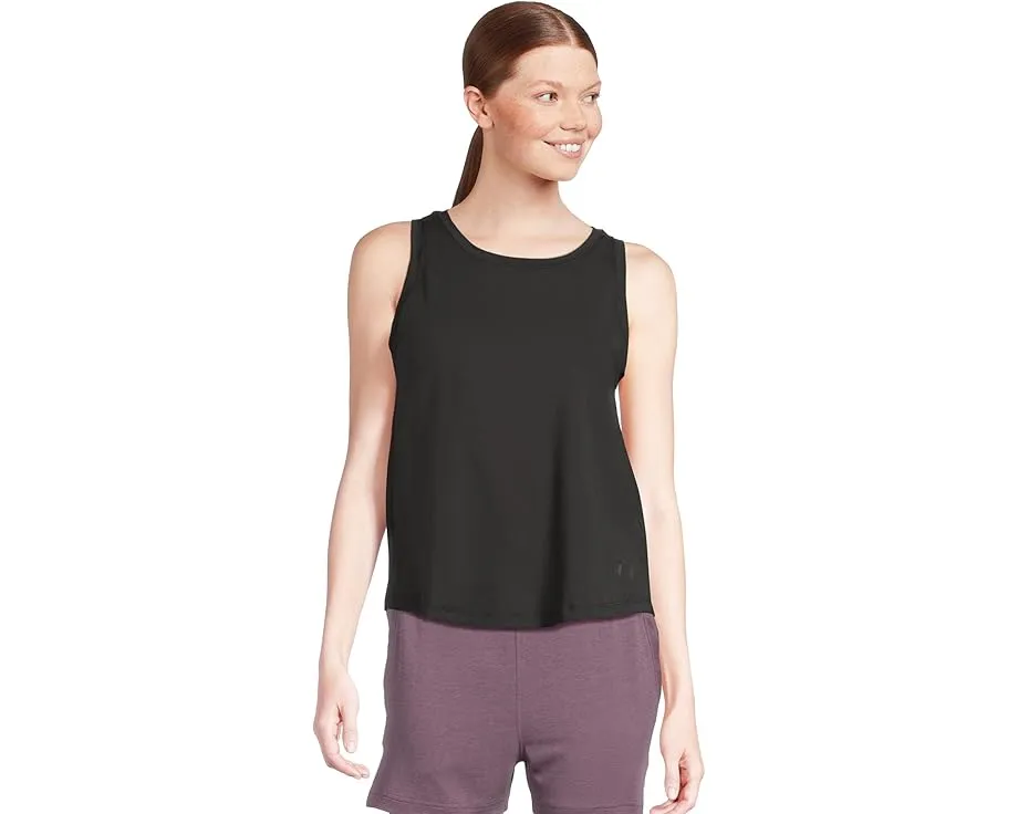 Топ Helly Hansen Tech Split Back 2.0 с защитой UPF 50 и переработанным полиэстером