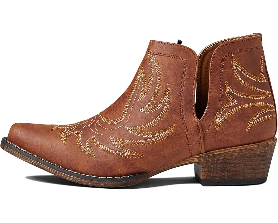 Ботильоны Roper Ava с V-образными панелями и квадратным каблуком