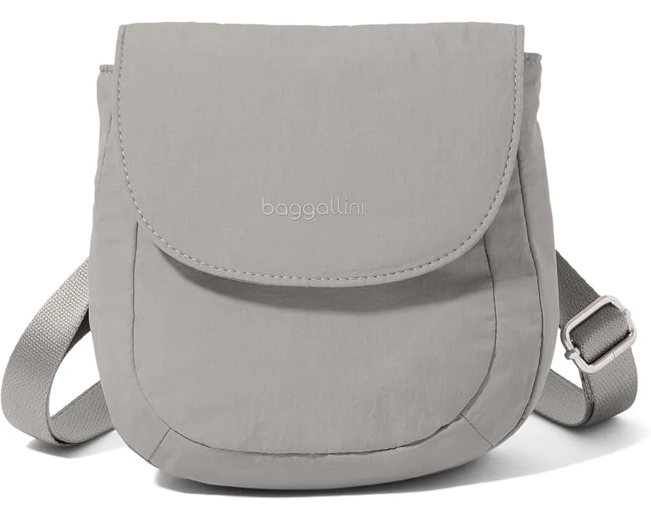Мини кроссбоди Baggallini Swift Flap с RFID защитой и магнитной застежкой