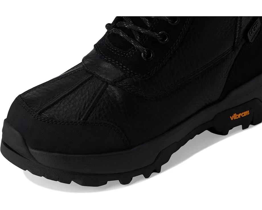 Высокие зимние ботинки Adirondack Tall XXV с мембраной и утеплителем до -32°C UGG