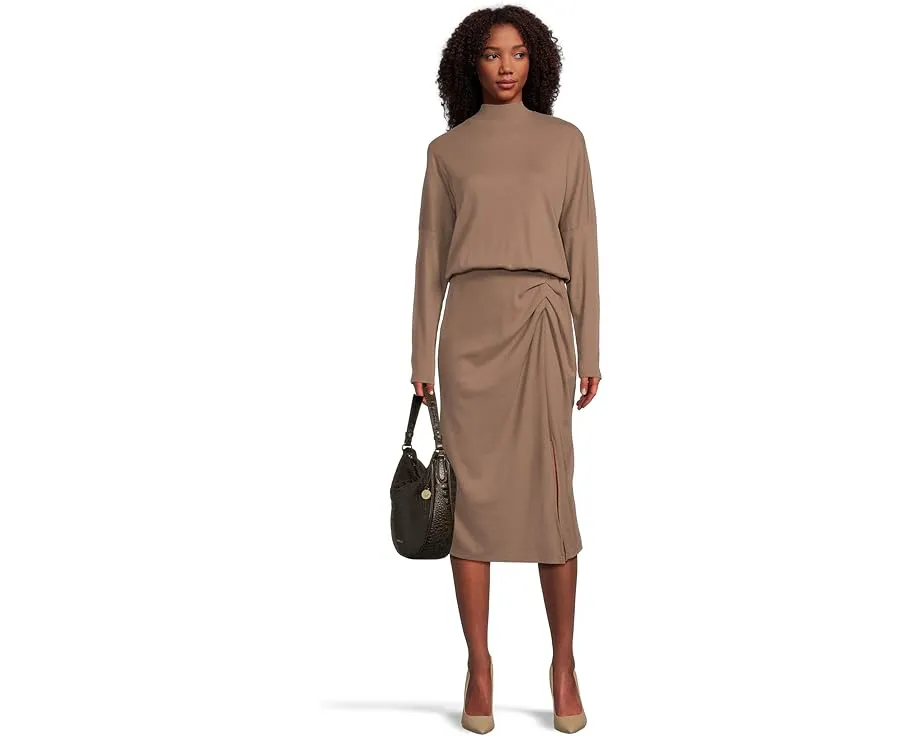 Сумка через плечо Small Kathleen с драпированным силуэтом и карманом для ручек Brahmin