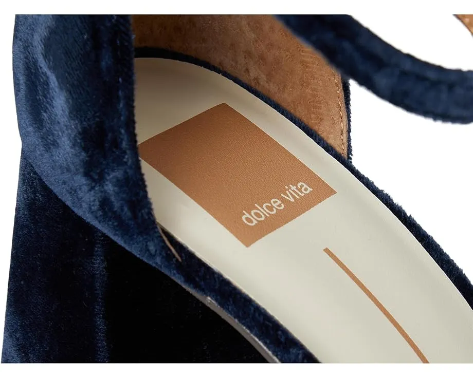 Босоножки Perel на платформе от Dolce Vita с велюровым верхом и помпоном