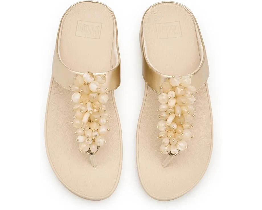 Сандалии FitFlop Fino с ремешком между пальцев и кластером бусин