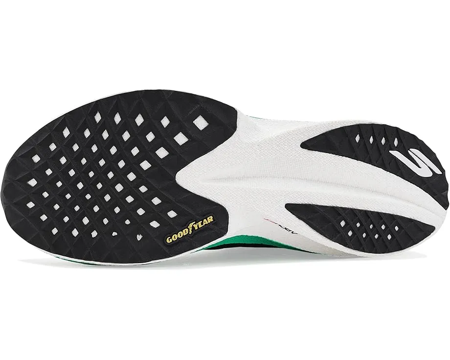 Кроссовки Skechers Aero Razor с технологией Hyper Burst Pro