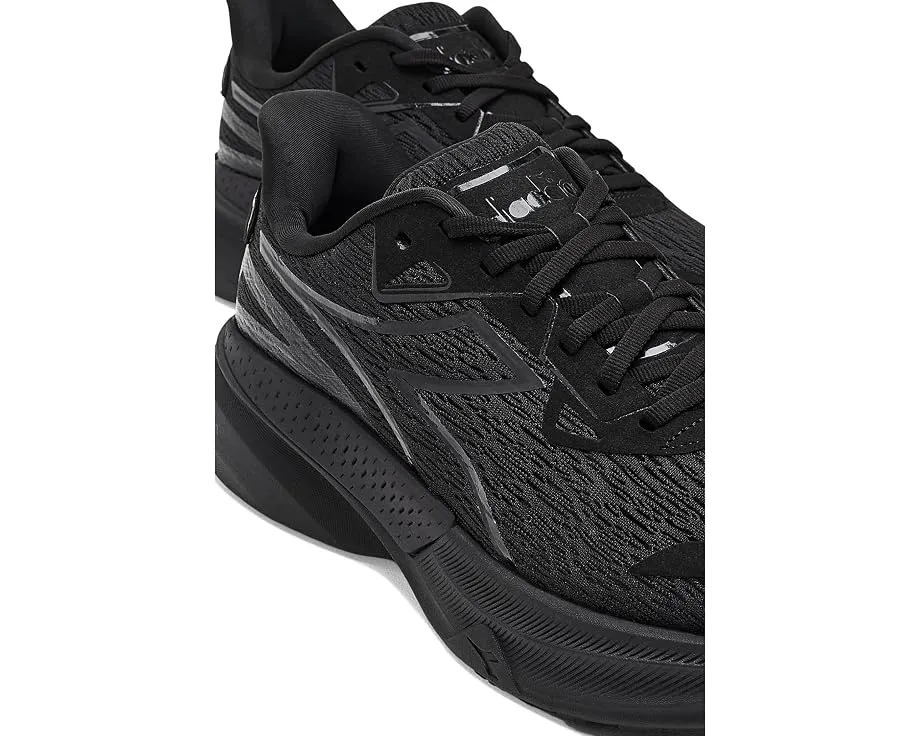 Кроссовки Diadora Nucleo 2 для бега черные
