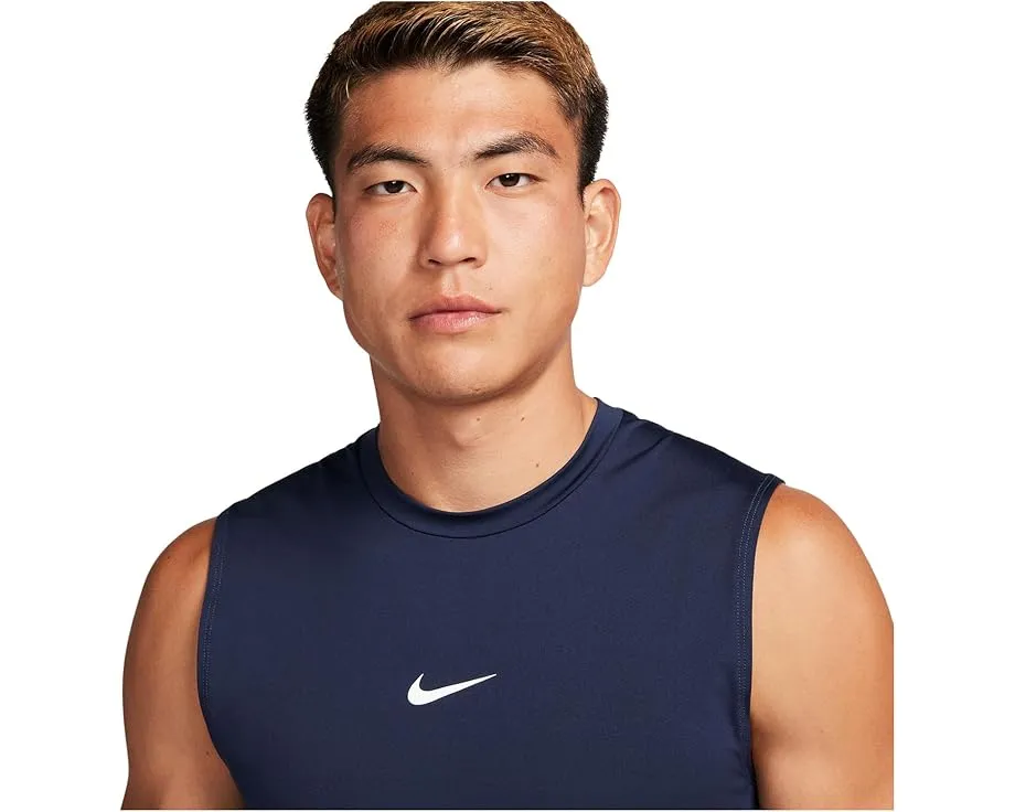 Облегающий топ Nike Pro Dri FIT Slim без рукавов с технологией отвода влаги