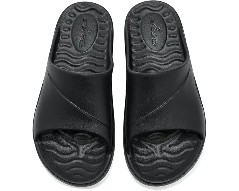 Слайды Flow на легкой подошве из EVA с мягким верхом