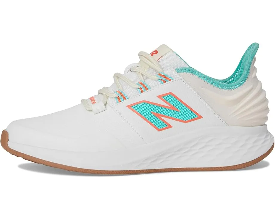 Женские кроссовки для гольфа New Balance Fresh Foam Roav V2 с амортизацией