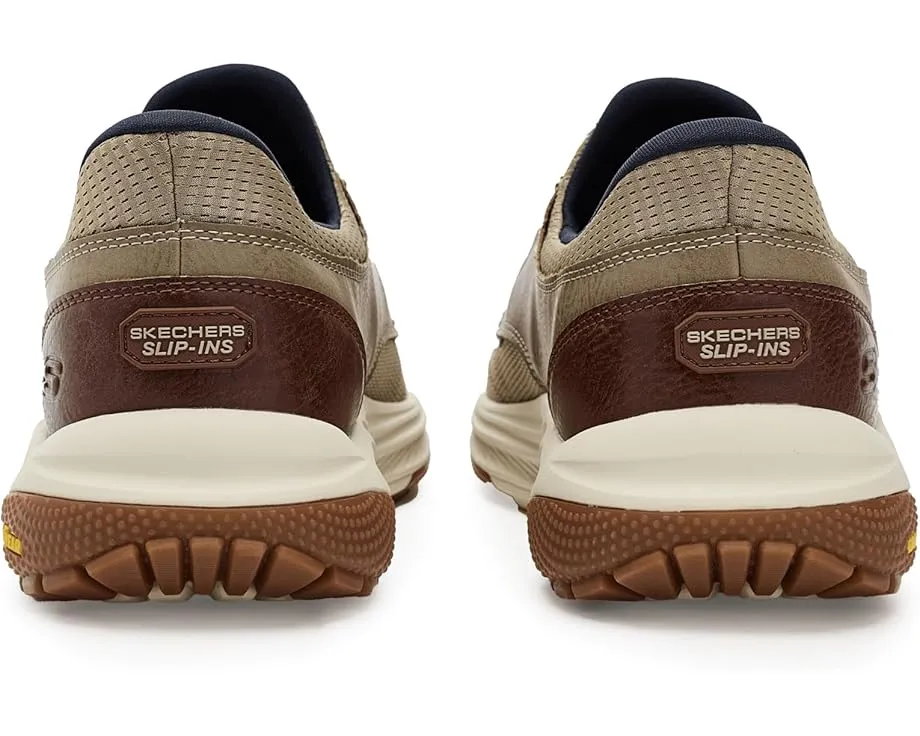 Кроссовки SKECHERS Meroe Alden с технологией Hands Free Slip ins и Goodyear подошвой