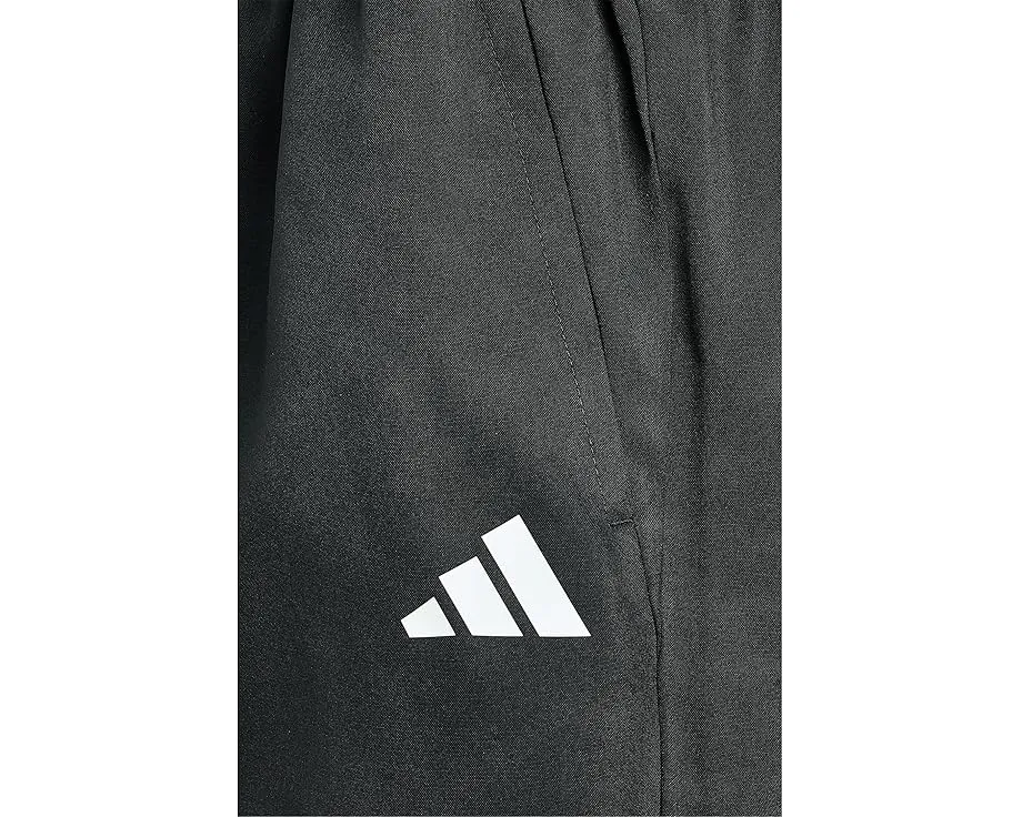 Шорты adidas Kids Woven Essentials Small Logo с технологией AEROREADY и эластичным поясом