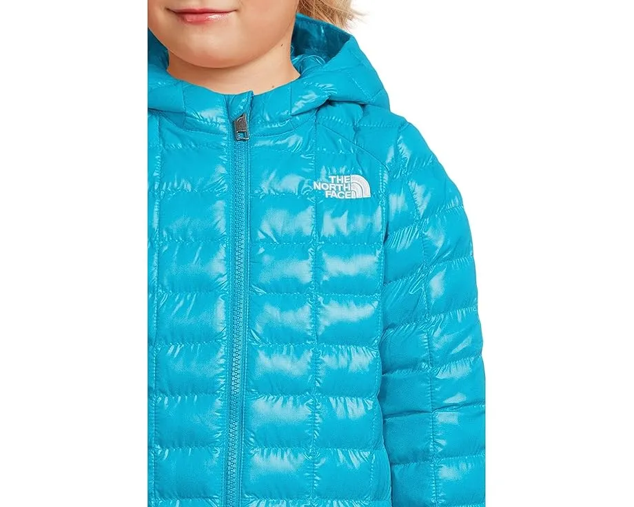 Детская утепленная куртка ThermoBall Hooded Jacket с капюшоном от The North Face Kids