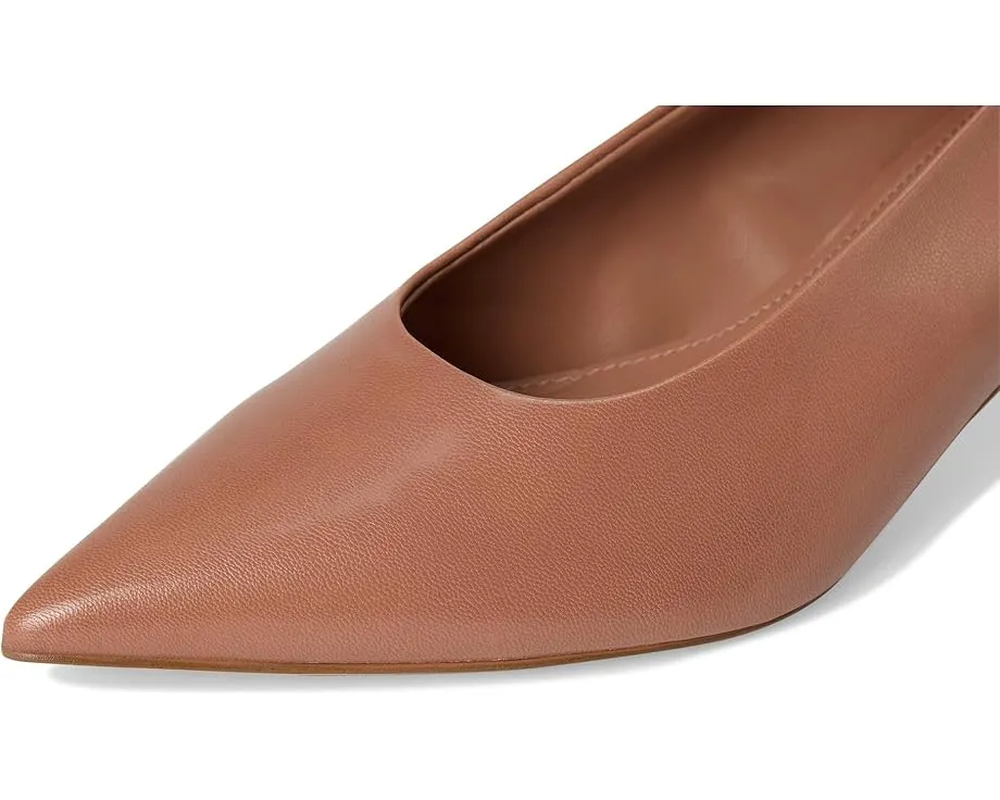 Туфли Calvin Klein Voneta на каблуке kitten heel с острым носком