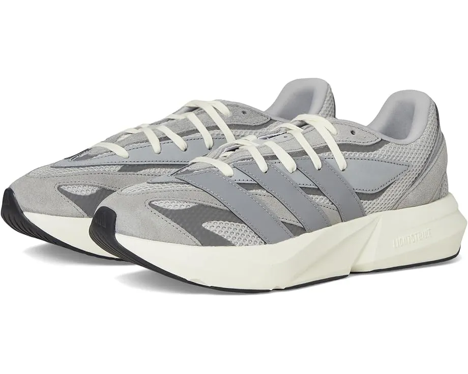 Кроссовки Adidas Lightblaze с текстильным верхом