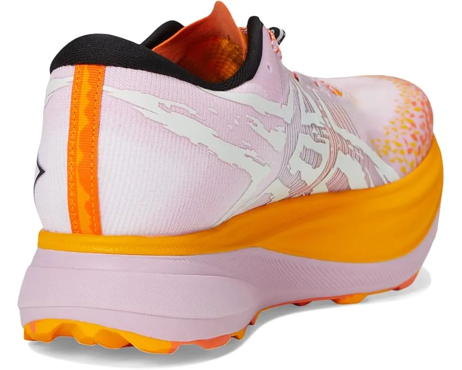 Трейловые кроссовки ASICS Metafuji с технологией FF BLAST PLUS и углеродной пластиной