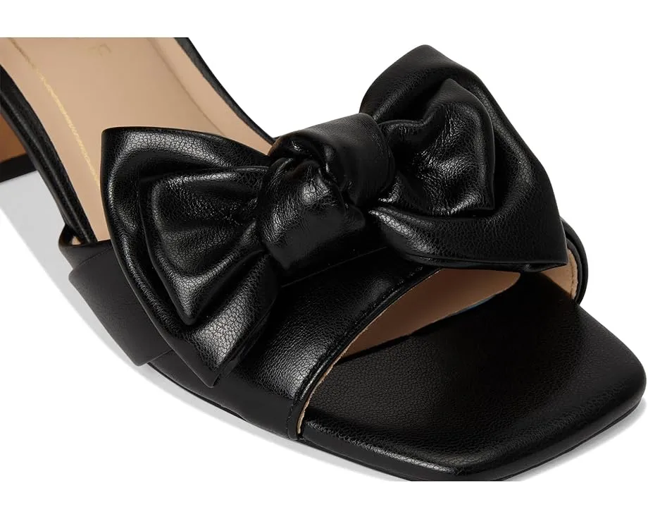 Сандалии Zevi на квадратном каблуке с ремешком на щиколотке