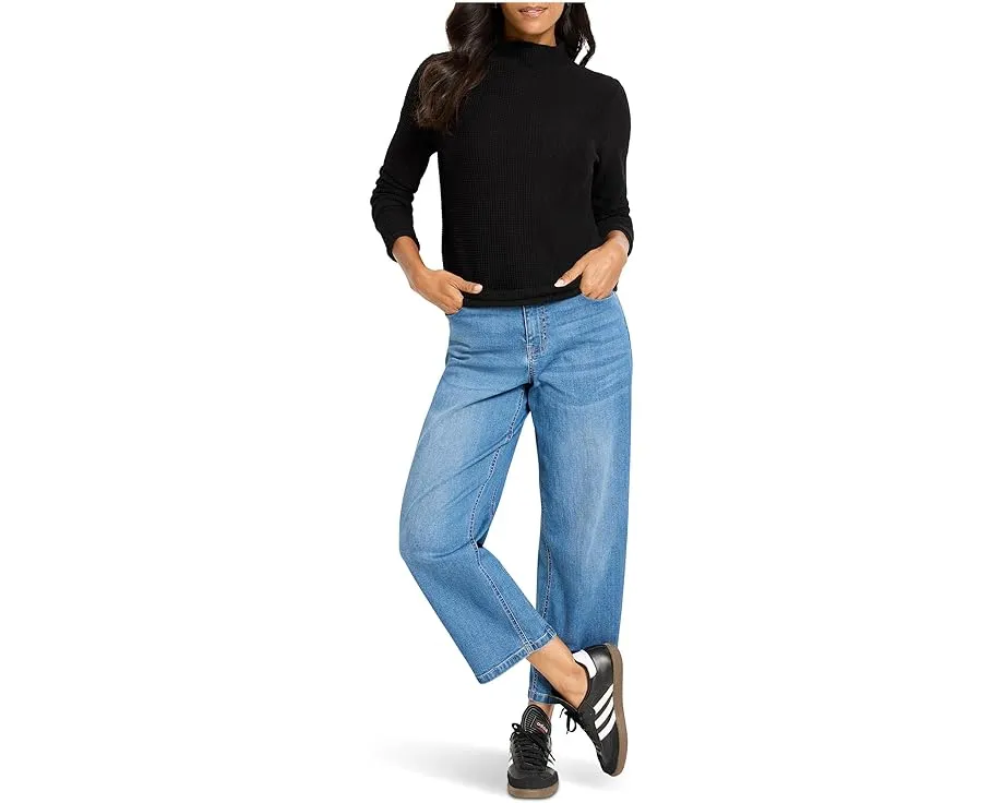 Свитер с фактурной вязкой Pixel Knit от NIC+ZOE