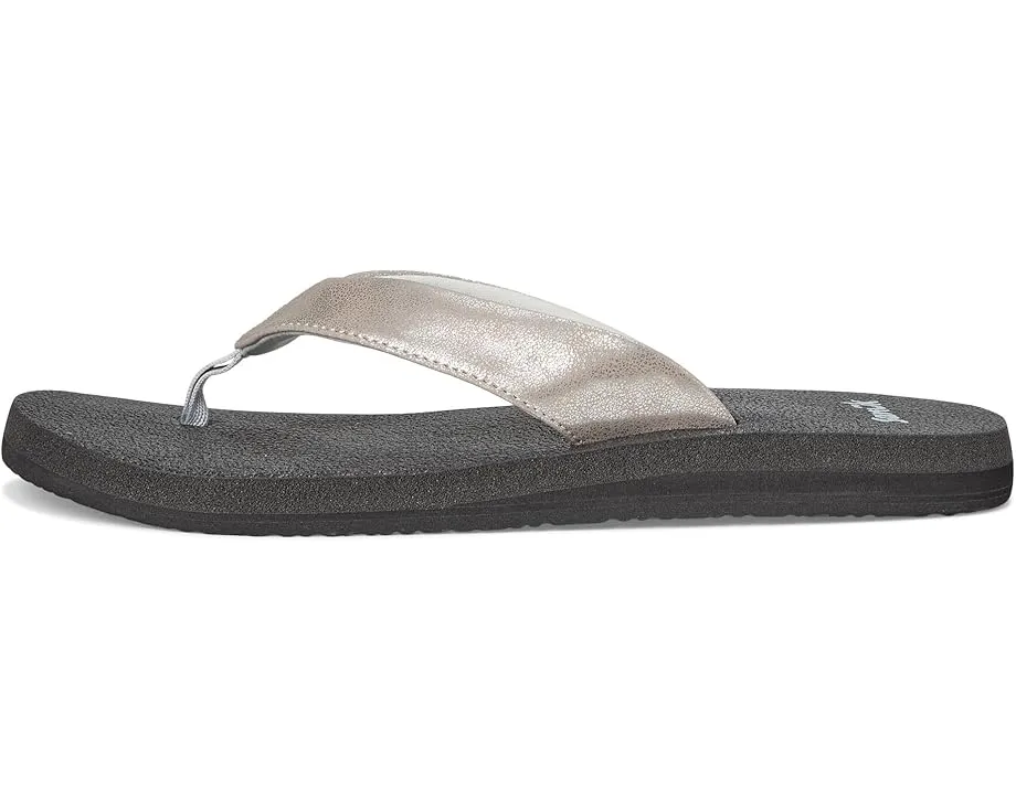 Sanuk Yoga Mat II Metallic сланцы с ортопедической стелькой из пены с эффектом памяти