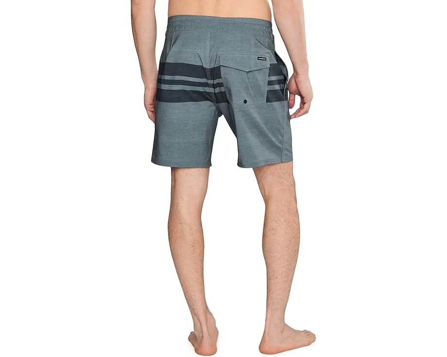 Шорты для серфинга Quiksilver Surfsilk Street-Trunk 18 из переработанного полиэстера
