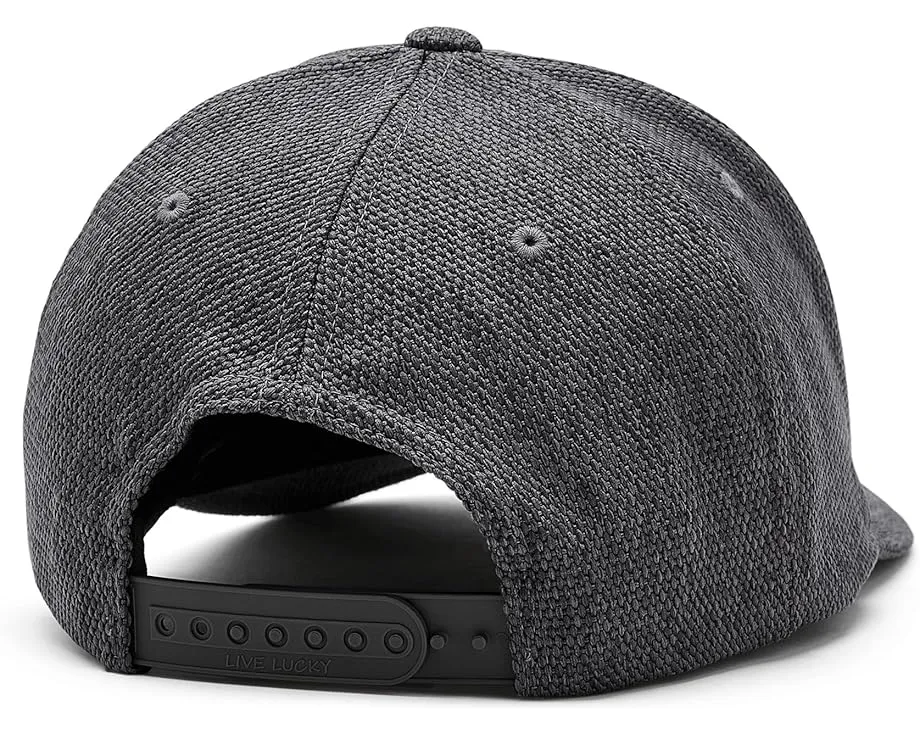 Кепка Black Clover Sweet Bamboo 4 с регулируемой посадкой и фактурным материалом