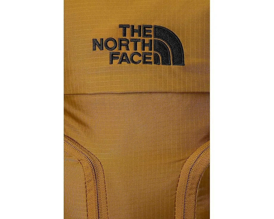Рюкзак The North Face Surge с системой вентиляции FlexVent и защитным отделением для ноутбука