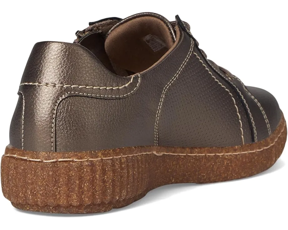 Кроссовки Clarks Caroline Janna из кожи с пеной Ultimate Comfort