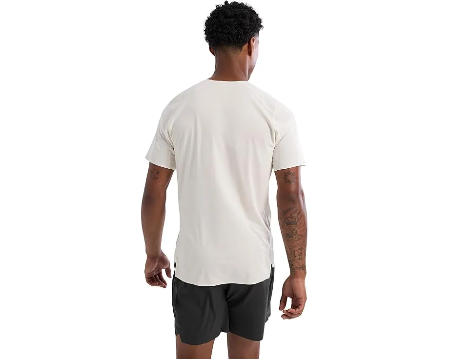 Футболка Arc'teryx Norvan Downword Logo с коротким рукавом и сеткой