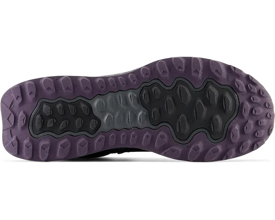 Непромокаемые треккинговые ботинки New Balance Fresh Foam Garoé Midcut GTX с мембраной GORE-TEX