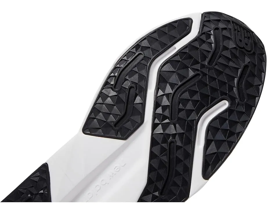 Кроссовки New Balance FuelCell Propel v5 для юных бегунов с промежуточной подошвой FuelCell