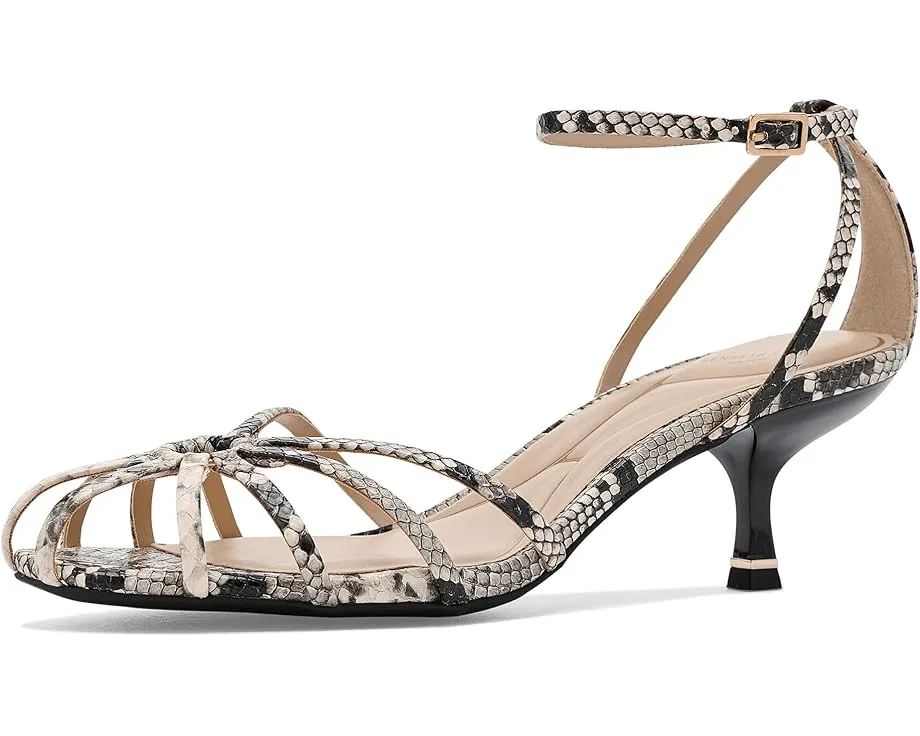 Босоножки Genevieve от Kenneth Cole New York с ремешками и низким каблуком