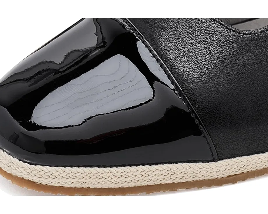 Босоножки-гладиаторы Scarlet на каблуке с ремешком от David Tate