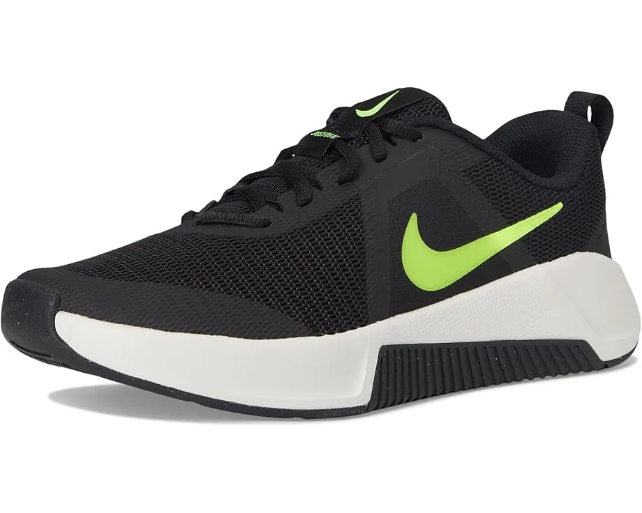 Универсальные кроссовки Nike MC Trainer 3 для тренировок с плоской подошвой