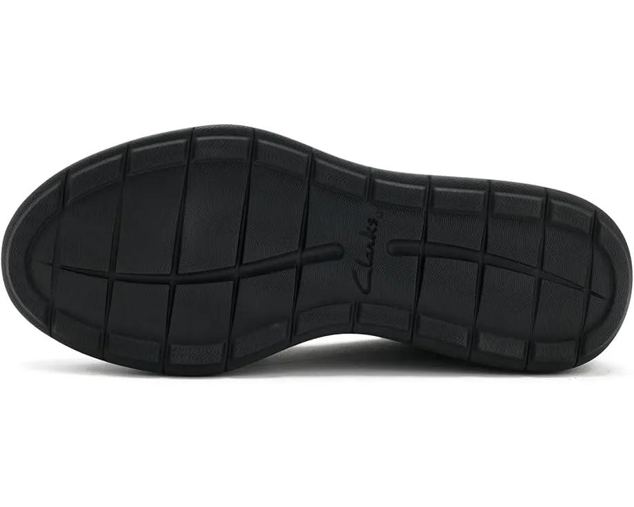 Лоферы Ezrinn Cove от Clarks с дышащим текстилем и стелькой Cushion Soft