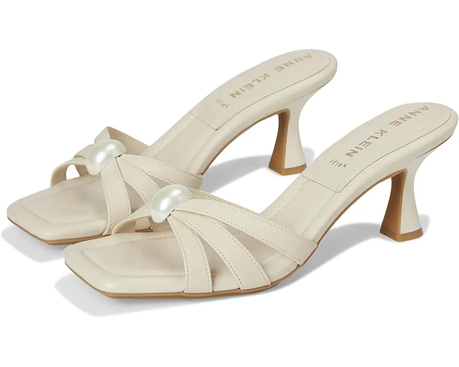 Босоножки Anne Klein Jonelle с жемчужным декором и котячьим каблуком