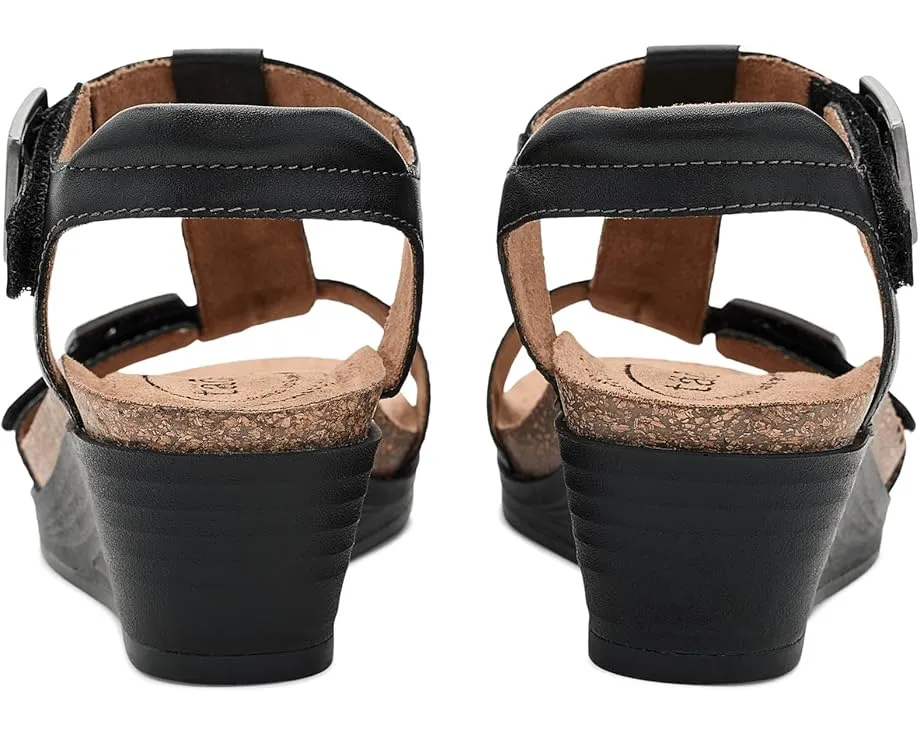 Сандалии Taos Footwear Top Notch на танкетке с кожаным верхом и декоративными пряжками