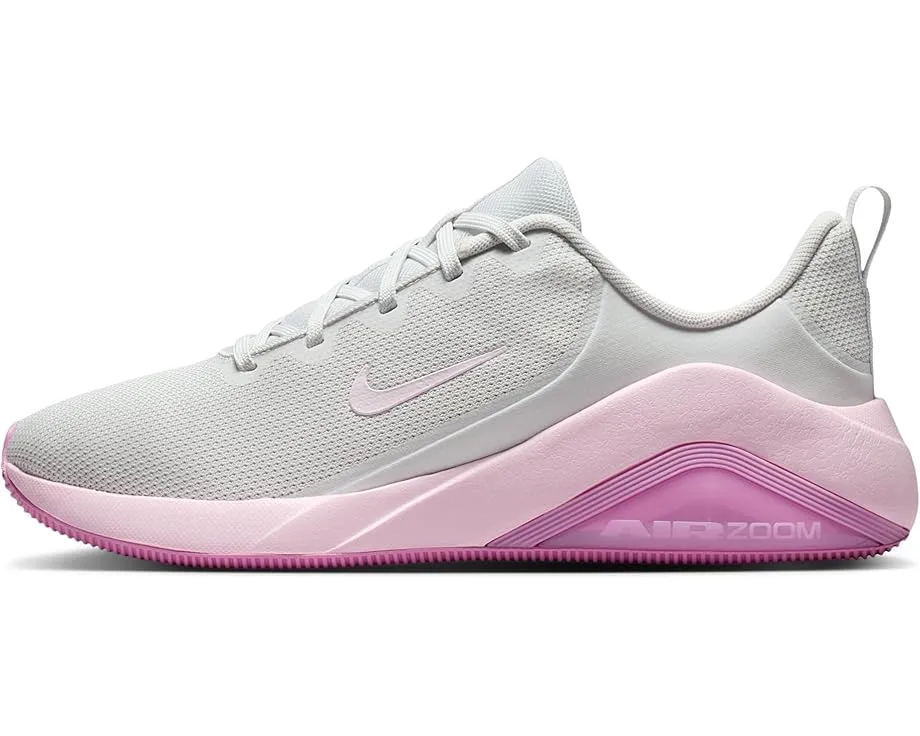 Кроссовки Nike Bella 7 с технологией Air Zoom и эластичным верхом