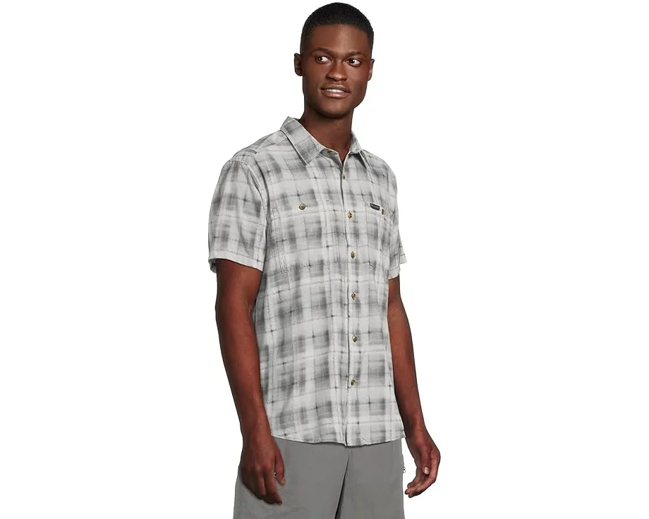 Columbia Utilizer Printed Woven Short Sleeve с защитой UPF 40 и технологией Omni-Wick