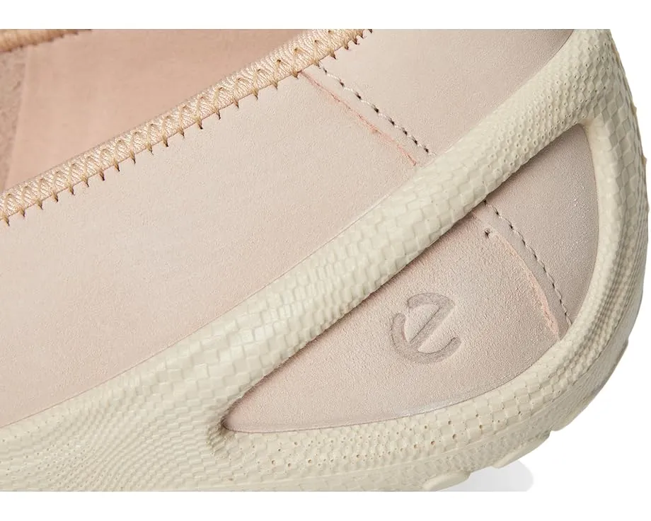 Балетки ECCO BIOM Lite Skimmer из нубука с технологией FLUIDFORM