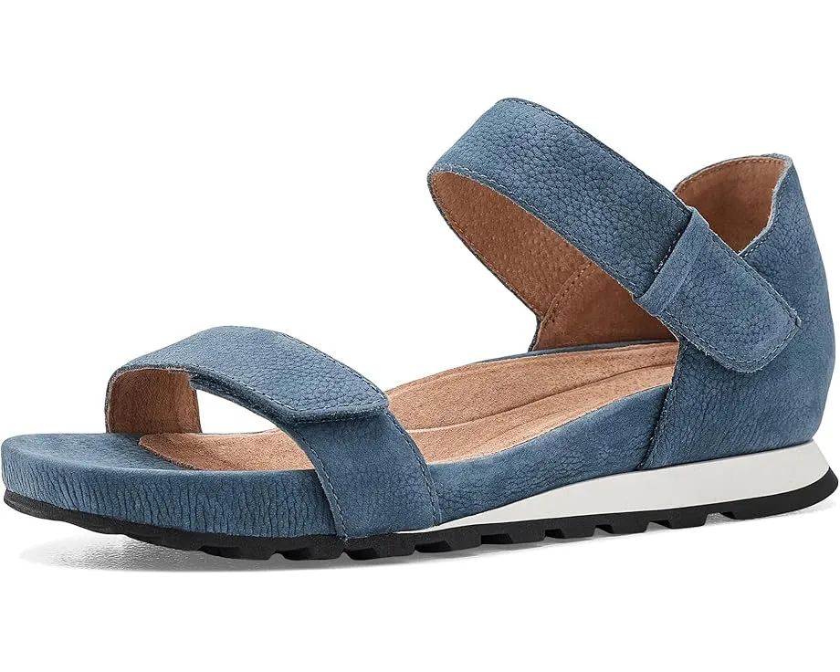 Босоножки Linda от Jambu на платформе с открытым круглым носком